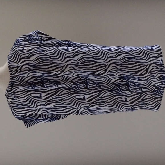 TACERA Top - Picture 3 of 7